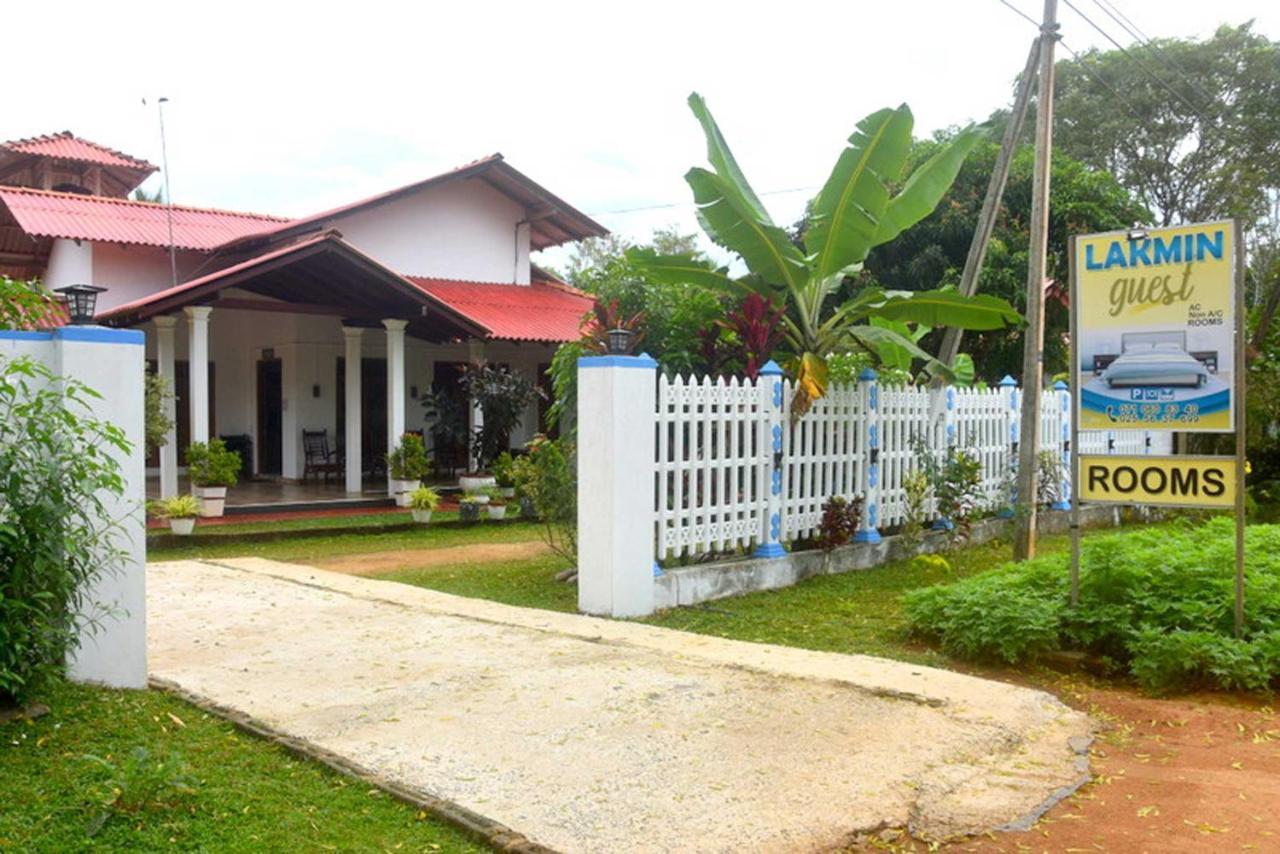 ホテル Wilpattu Lakwin Guest Pahala Maragahawewa エクステリア 写真