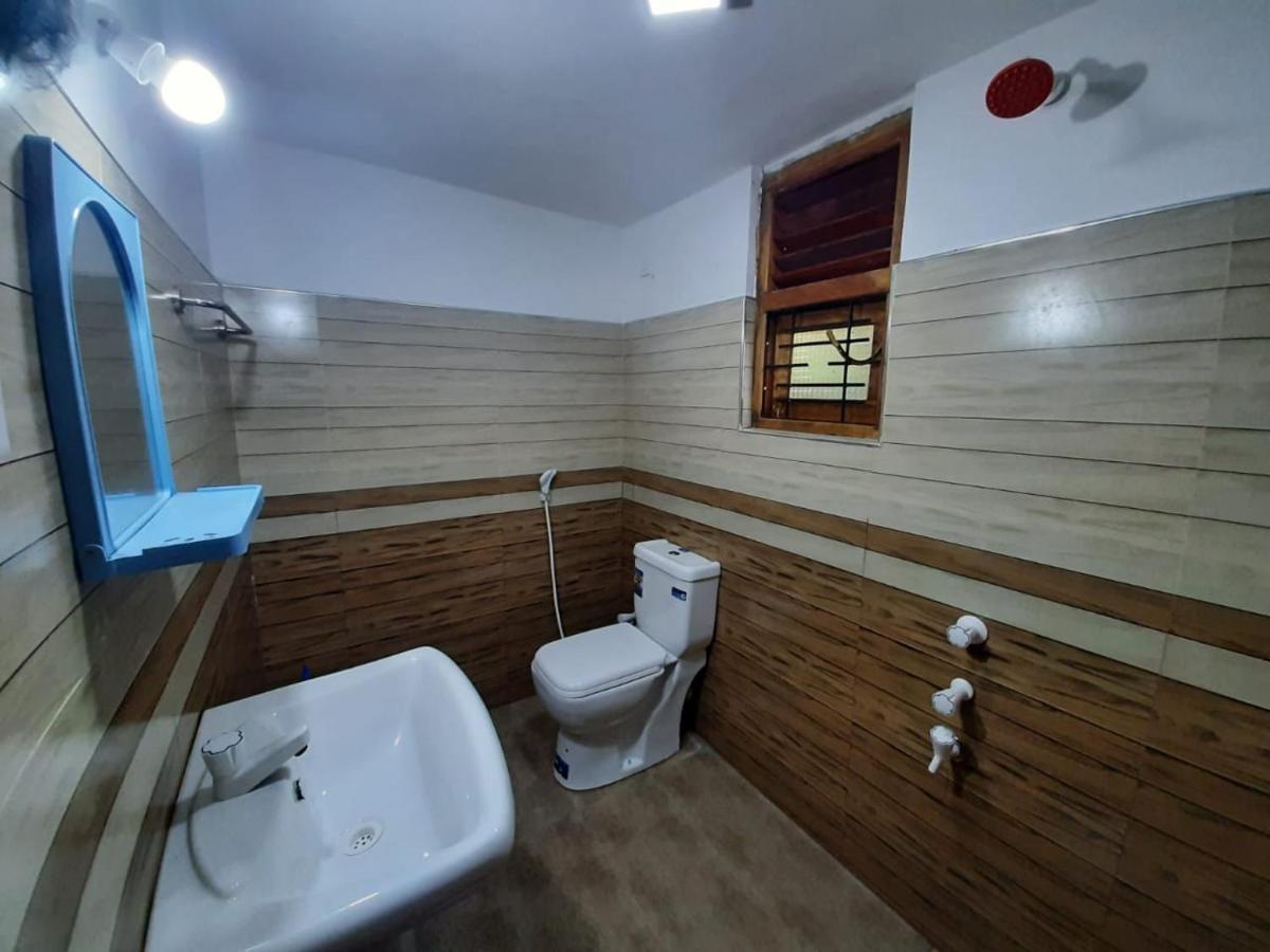 ホテル Wilpattu Lakwin Guest Pahala Maragahawewa エクステリア 写真