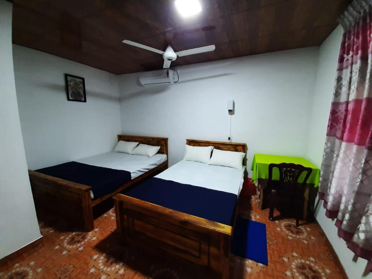 ホテル Wilpattu Lakwin Guest Pahala Maragahawewa エクステリア 写真